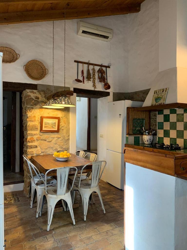 Holiday home Casas De Almajar Prado Del Rey