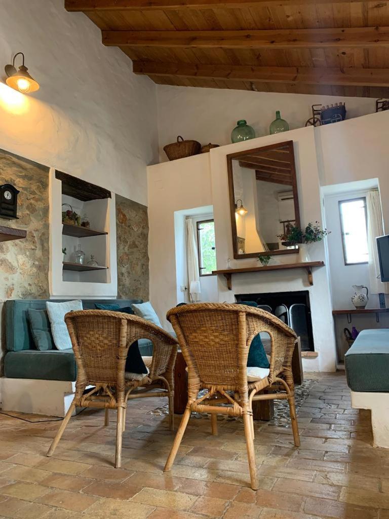 Casas De Almajar Holiday home Prado Del Rey